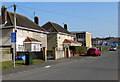 Bilingual sign - traffic calmed area, Heol Gwalia, Llwynhendy