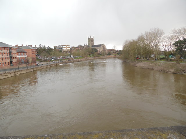 Looking South down the River Severn in Worcester