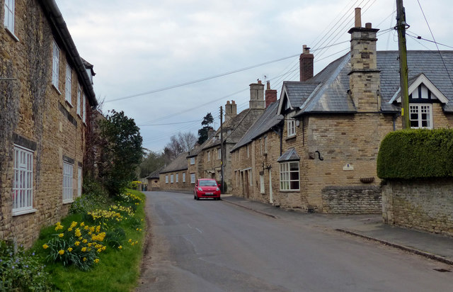 The High Street in Morcott © Mat Fascione :: Geograph Britain and Ireland