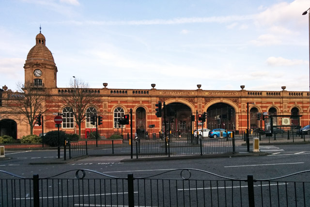 Leicester station - street frontage