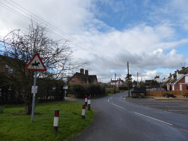 Rush Hour In Kinnersley © Basher Eyre Cc By Sa 2 0 Geograph Britain And Ireland