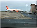 SC2768 : Easyjet Airbus 319-111 G-EZAS at Ronaldsway by Richard Hoare