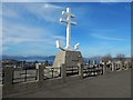 NS2576 : Free French Memorial, Lyle Hill by Lairich Rig