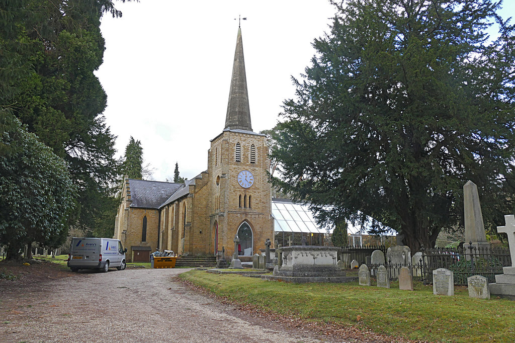 christ-church-virginia-water-alan-hunt-cc-by-sa-2-0-geograph