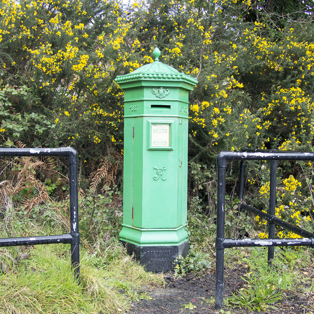 Victorian Postbox, Rocky Valley