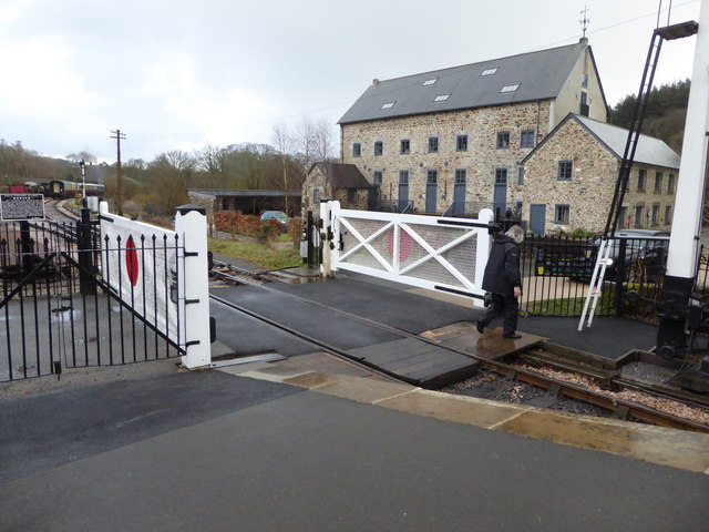 Level crossing and former water-mill at Staverton