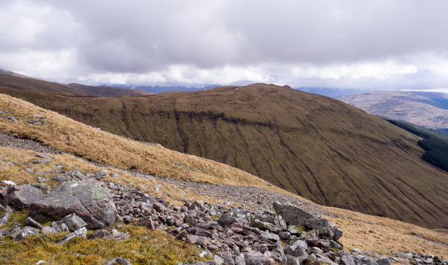 Rocks on south ridge of Beinn Odhar