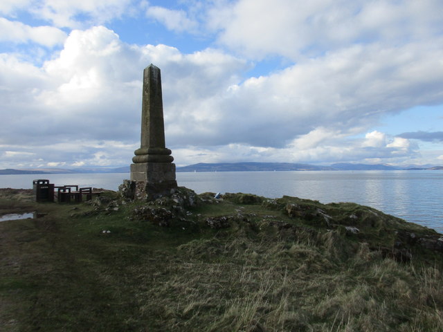 HMS Shearwater Monument © Jonathan Thacker cc-by-sa/2.0 :: Geograph ...