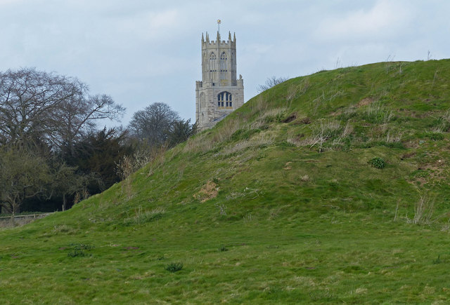 The motte of Fotheringhay Castle © Mat Fascione :: Geograph Britain and ...