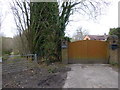 TQ2731 : Entrance gate to Keepers Cottage by woodland by Shazz