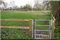 Footpath to Stratton Audley Park