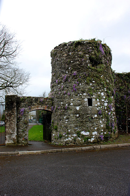 Castle Tower © kevin higgins :: Geograph Ireland