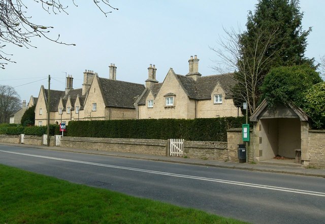 Estate cottages, Tinwell © Alan Murray-Rust :: Geograph Britain and Ireland