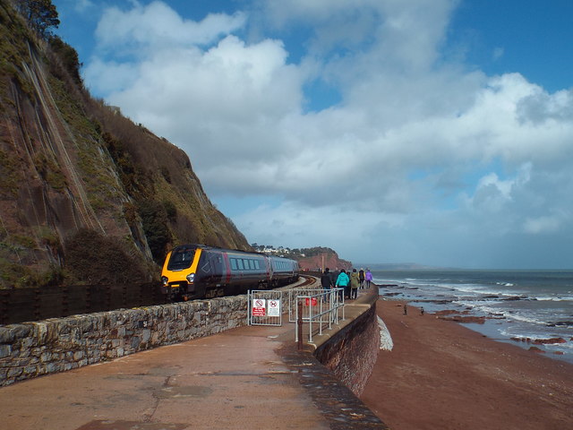 Railway along the coast, Teignmouth © Malc McDonald cc-by-sa/2.0 ...