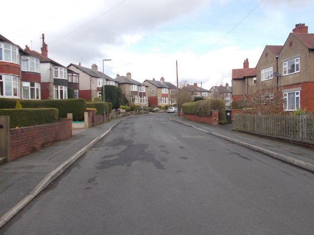 Benomley Drive - Benomley Road © Betty Longbottom :: Geograph Britain ...