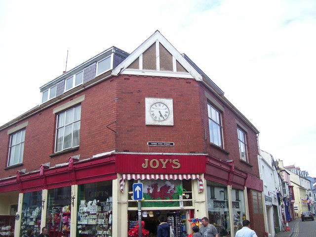 Joys, Upper Frog Street, Tenby © welshbabe :: Geograph Britain and Ireland