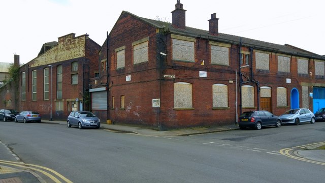 Modder Place, Armley © Mark Stevenson cc-by-sa/2.0 :: Geograph Britain ...