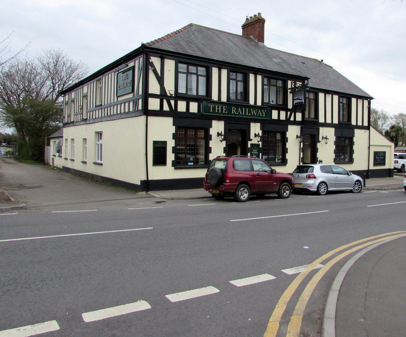 The Railway pub, Llandaff North, Cardiff © Jaggery cc-by-sa/2.0 ...