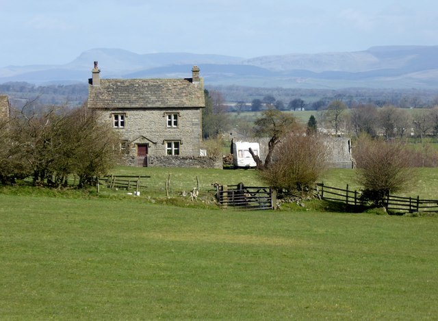 Springs Farm © Philandju Cc-by-sa/2.0 :: Geograph Britain And Ireland