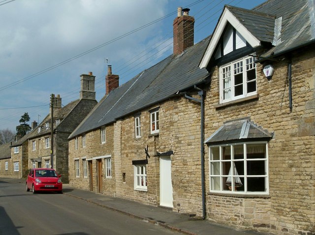 19-23 High Street, Morcott © Alan Murray-Rust cc-by-sa/2.0 :: Geograph ...