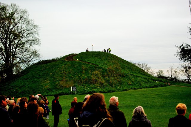 Beacon lighting at Castle Hill (1)