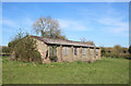 SU4375 : Derelict Hut near Manor Farm by Des Blenkinsopp