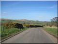 Road towards Yetlington