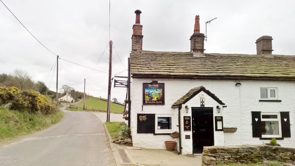 The Hanging Gate © Chris Morgan Cc-by-sa 2.0 :: Geograph Britain And 