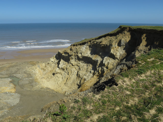 Cliffs at Trimingham © Hugh Venables :: Geograph Britain and Ireland