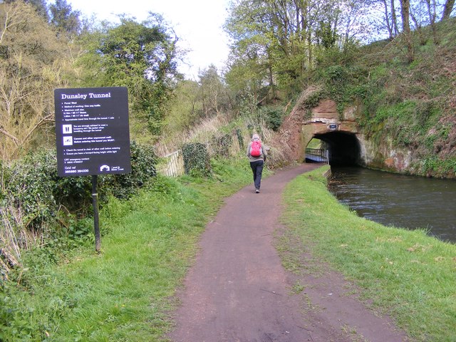 Dunsley Tunnel View © Gordon Griffiths :: Geograph Britain and Ireland