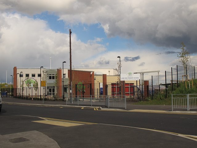 Lane End Primary School, Beeston Road