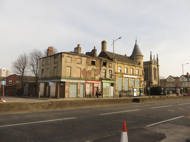 Derelict building on Scotland Road
