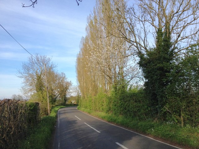 Offham Road, near West Malling © Chris Whippet :: Geograph Britain and ...