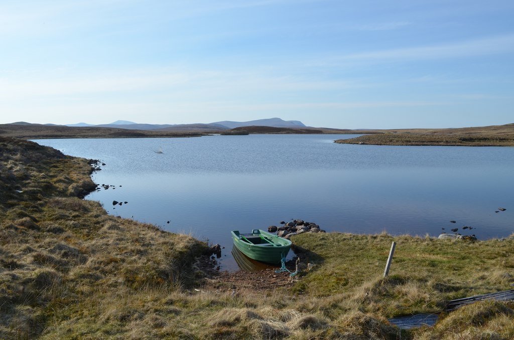 Rowing Boat On Loch Beannach, Sutherland © Andrew Tryon Cc-by-sa 2.0 