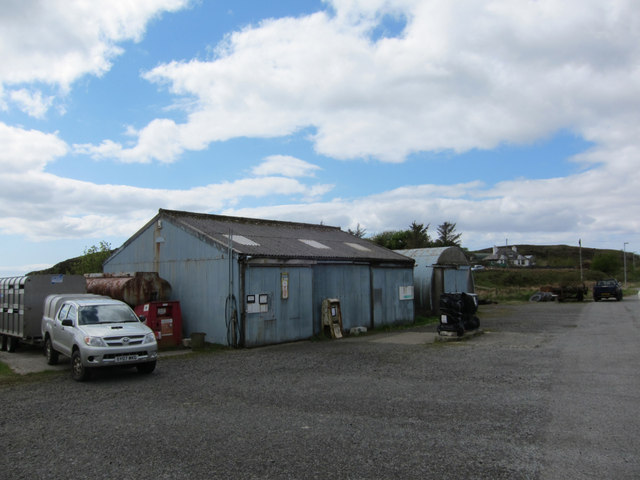 Former garage/shop/Post Office