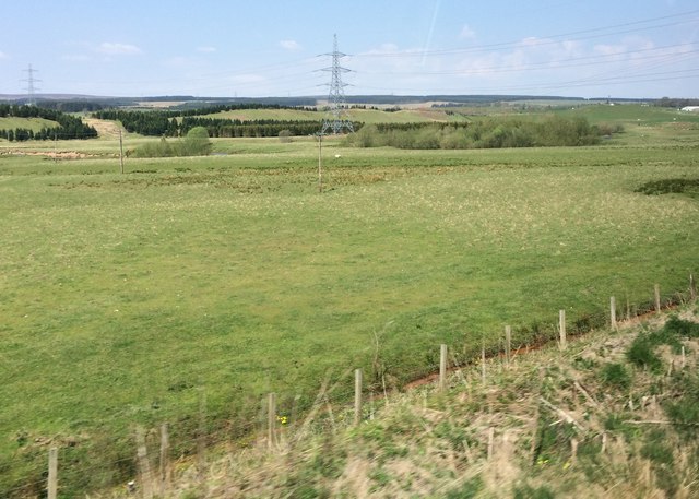 View from a Stirling-Perth train - power lines near Kinbuck