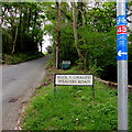 Heol y Gwaudd/Weavers Road name sign, Ystradgynlais