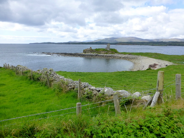 Ruins of Castle Murray © Kenneth Allen cc-by-sa/2.0 :: Geograph Ireland