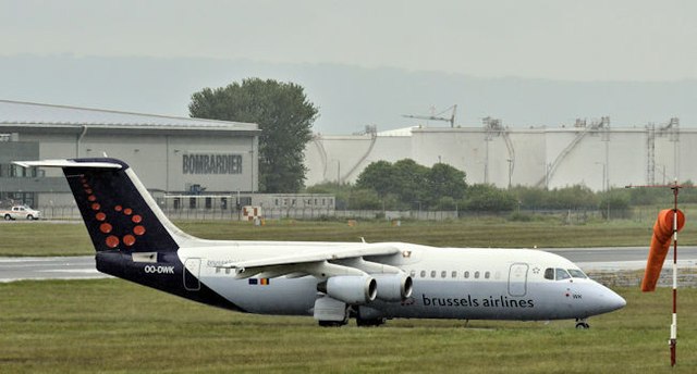 OO-DWK, Belfast City Airport (May 2016)