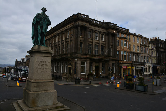 Edinburgh : George Street © Lewis Clarke :: Geograph Britain And Ireland