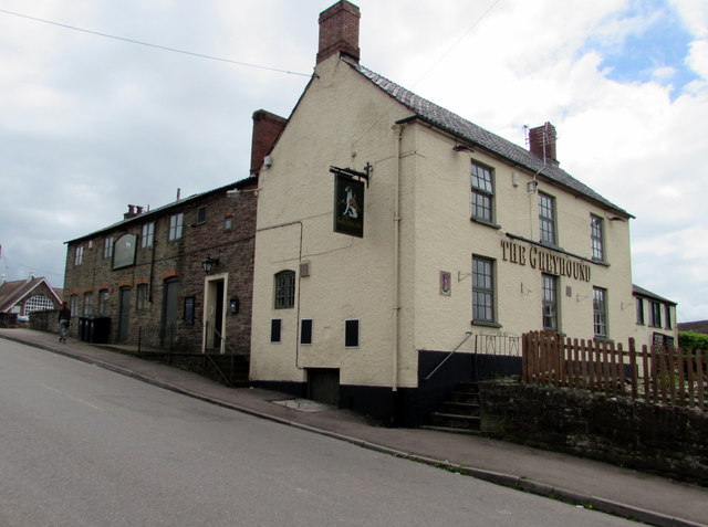 The Greyhound, Lydney © Jaggery cc-by-sa/2.0 :: Geograph Britain and ...