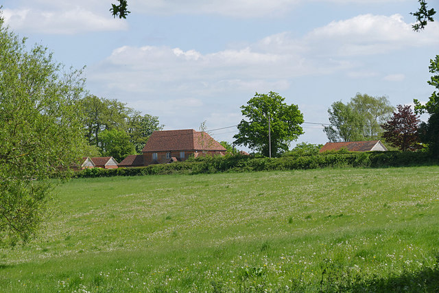 Grover's Farm, Dippenhall