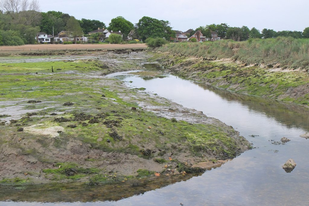 Tidal creek near Warsash © Jim Barton cc-by-sa/2.0 :: Geograph Britain ...