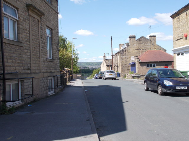Primrose Hill Road - viewed from Cross Lane