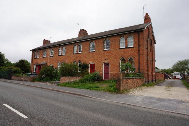 Houses on Fosse Way