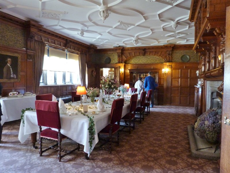 lanhydrock house dining room