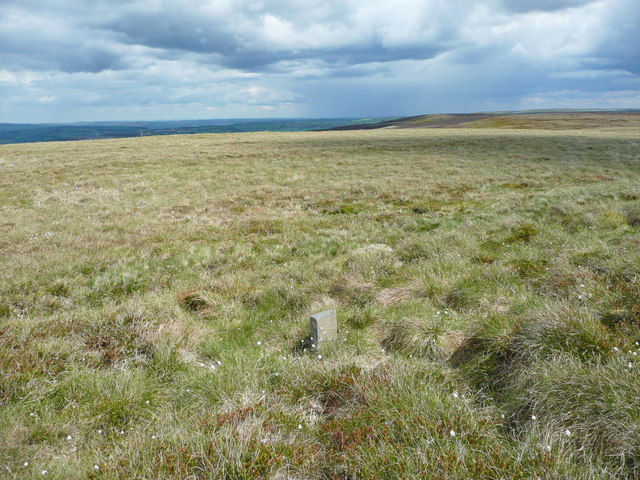 Boundary stone in context, Wadsworth / Haworth