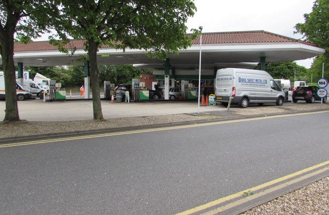 BP filling station, Chieveley Services