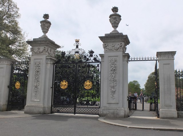 The Elizabeth Gate, Kew Gardens