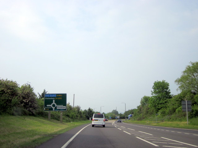 A46 Southbound Evesham Bypass Approaching Island For A44 Oxford